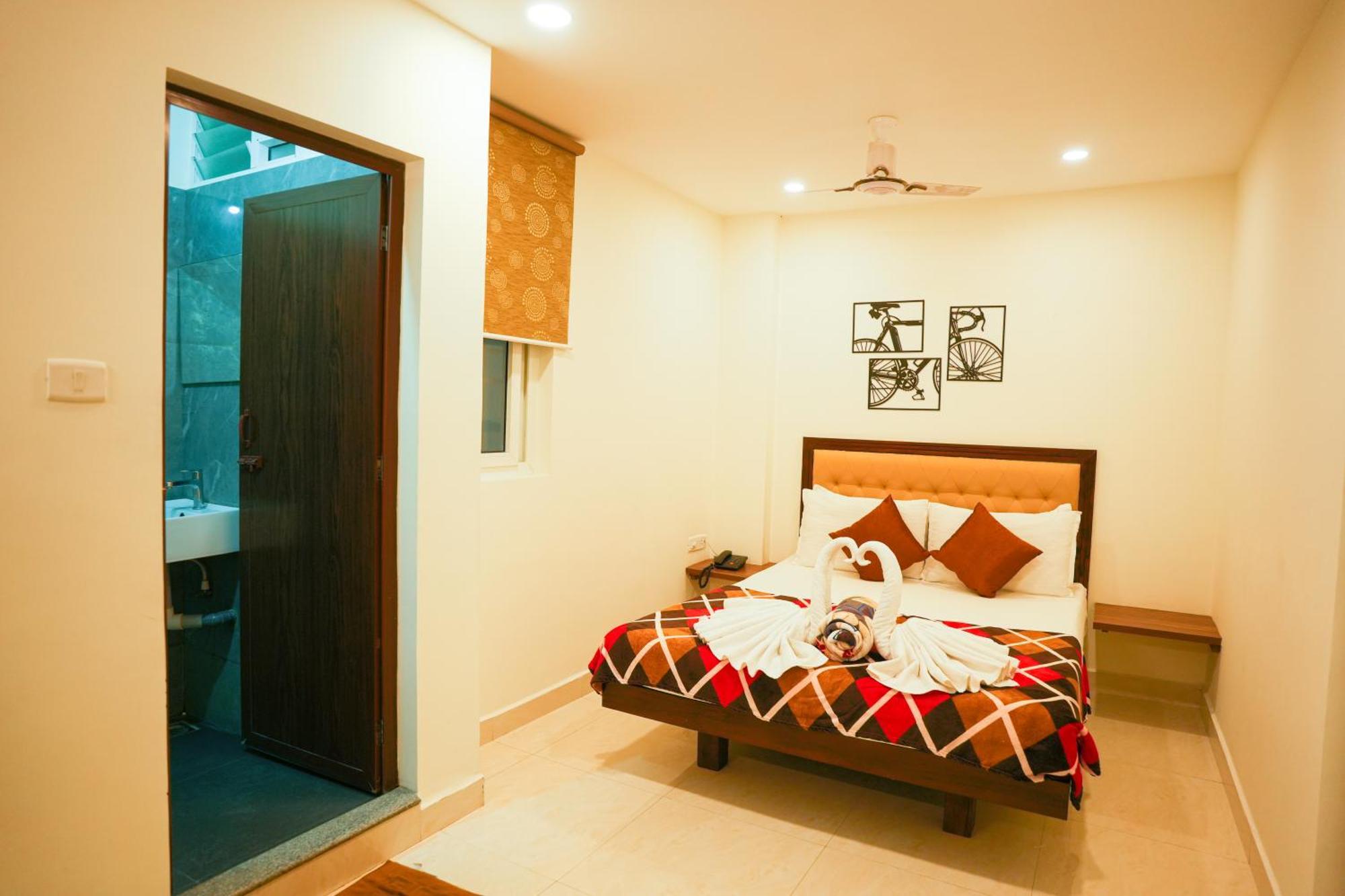 Saara Inn Puducherry Buitenkant foto
